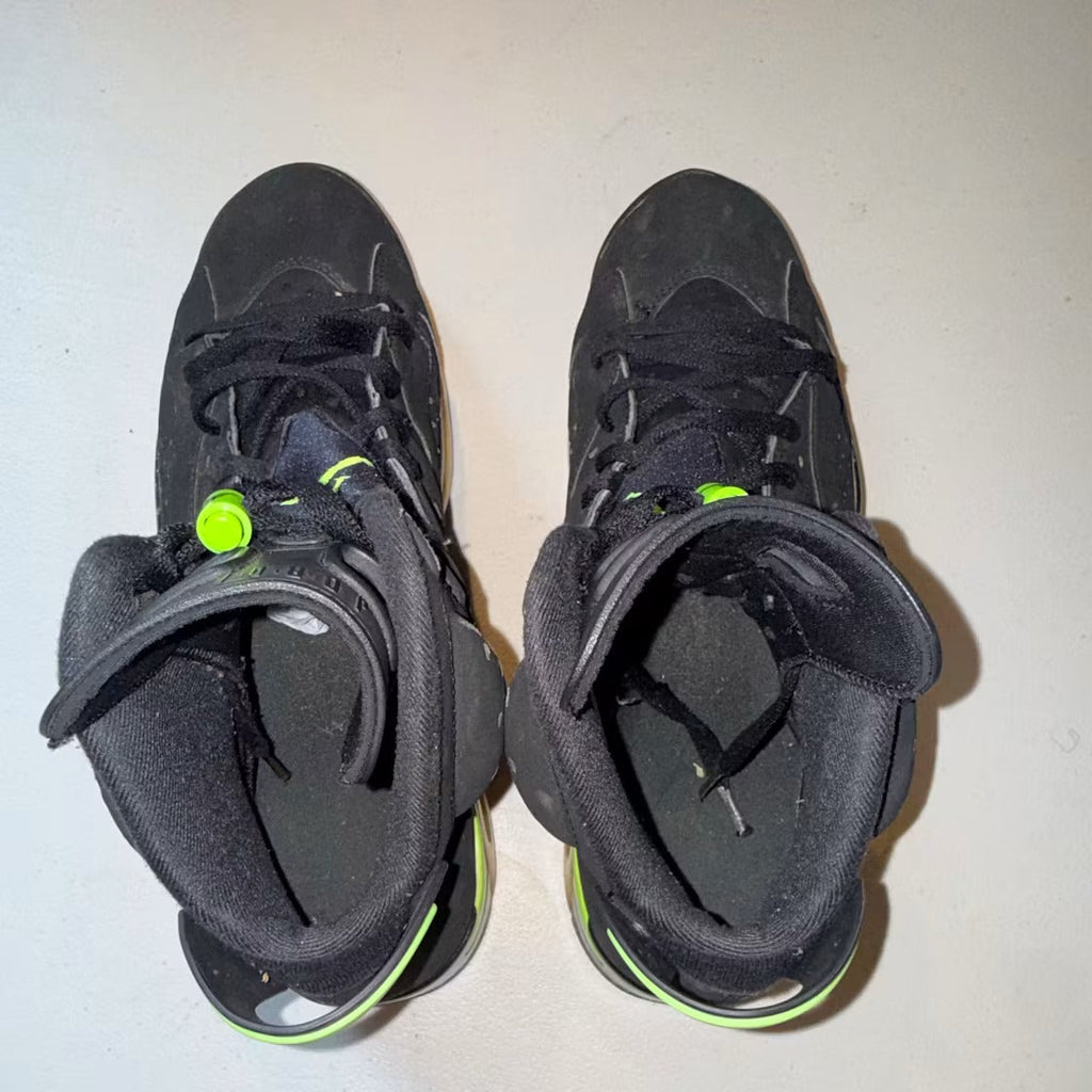 Used - Air Jordan 6 Retro Electric Green - US M 11 - detail 2