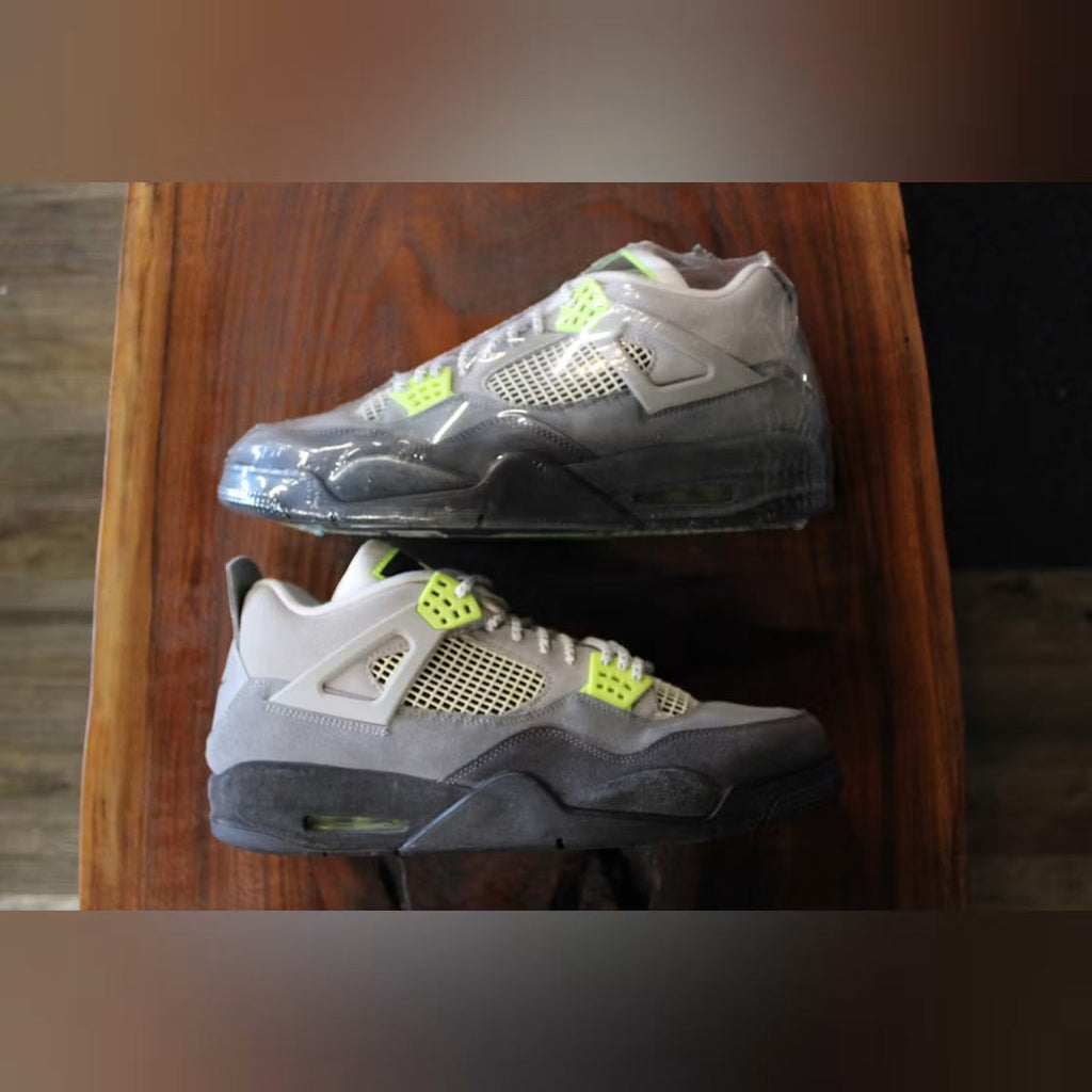 Used - Air Jordan 4 Retro SE 95 Neon - US M 13 - detail 2