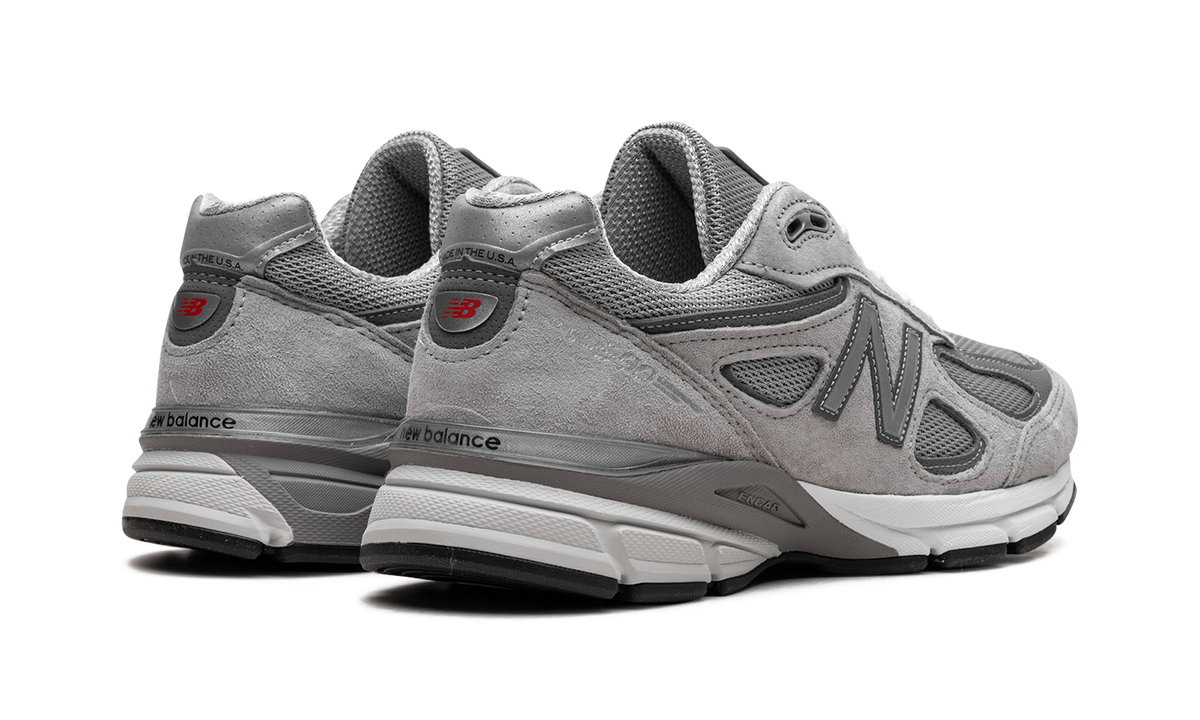 New Balance 990v4 "Grey" Sneakers