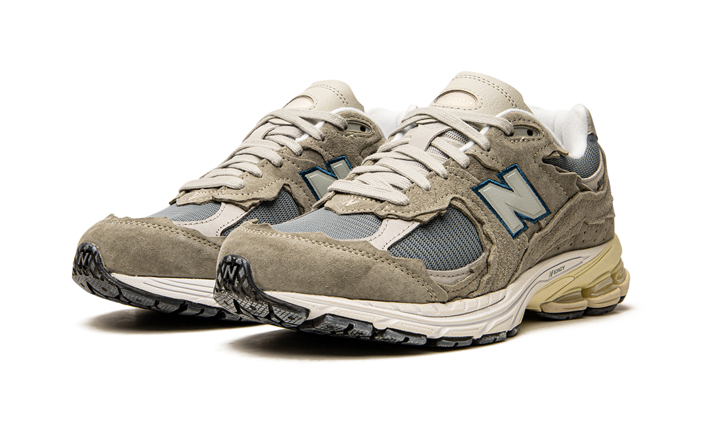 New Balance 2002R "Protection Pack - Mirage Grey" Sneakers