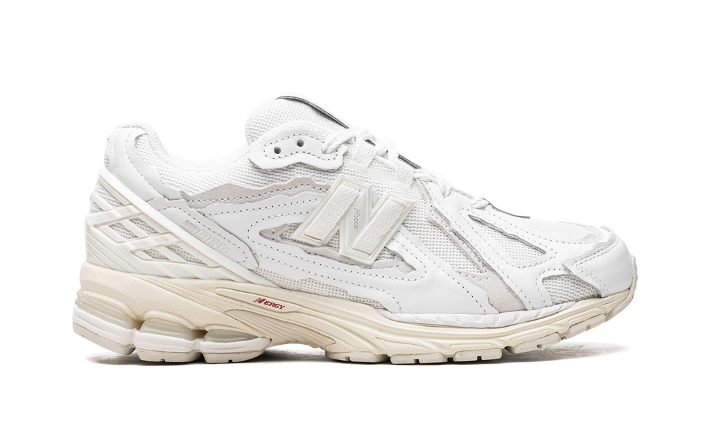 New Balance 1906R "Protection Pack" Sneakers - M1906DE