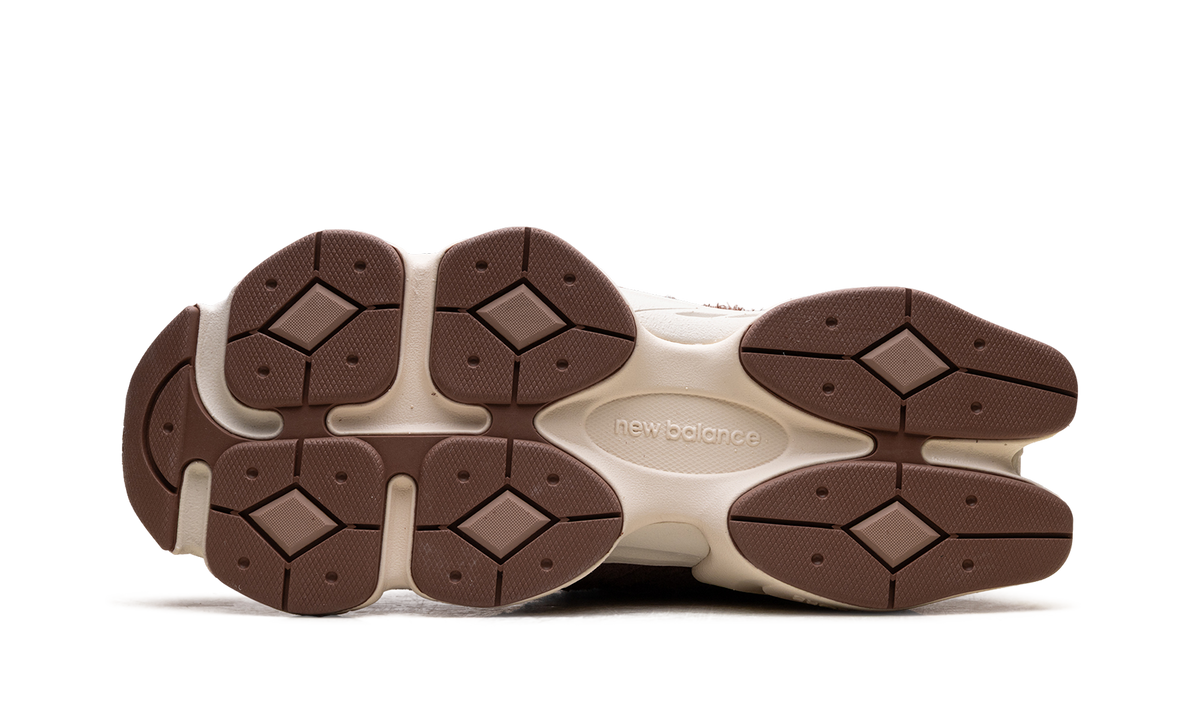 New Balance 9060 "Rich Oak" Sneakers